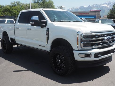 Used 2024 Ford F350 Platinum image 3