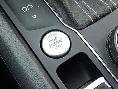 Used 2022 Volkswagen Atlas SEL image 26