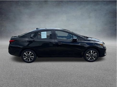 Used 2025 Nissan Versa SV FWD image 12