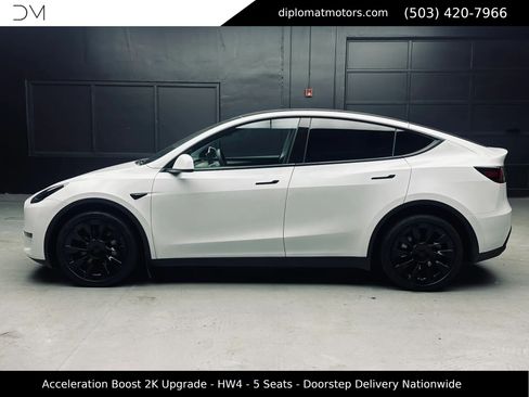 Used 2023 Tesla Model Y Long Range AWD/4WD image 4