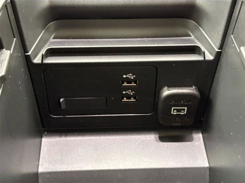 Certified 2023 MAZDA CX-30 AWD 2.5 S w/ Select Package image 36