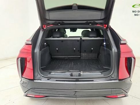 Used 2024 Cadillac Lyriq Tech w/ LPO, Floor Liner Package AWD/4WD image 29
