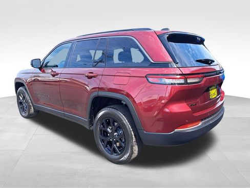 New 2026 Jeep Grand Cherokee Altitude AWD/4WD image 3