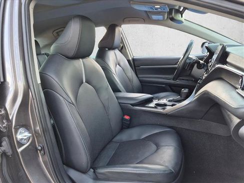 Used 2024 Toyota Camry XSE FWD image 18