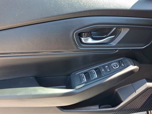 Certified 2024 Honda Accord EX image 12