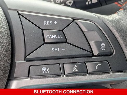 Used 2024 Nissan Sentra SR w/ SR Premium Package FWD image 21
