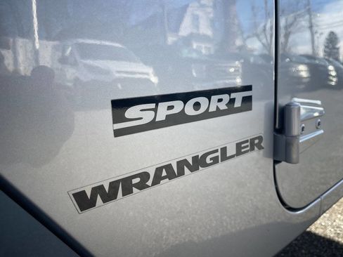 Used 2013 Jeep Wrangler Sport w/ Connectivity Group image 29