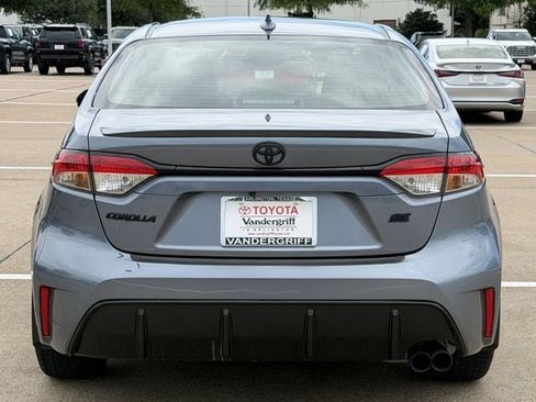 Used 2025 Toyota Corolla SE FWD image 5