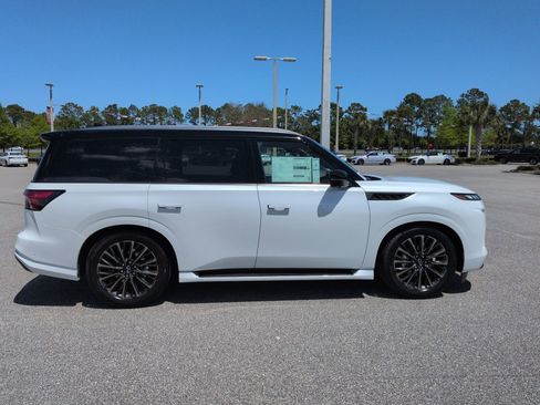New 2026 INFINITI QX80 Autograph AWD/4WD image 4