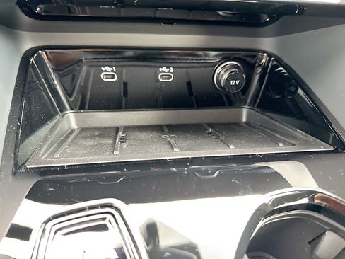 New 2025 Audi Q5 Premium AWD/4WD image 29