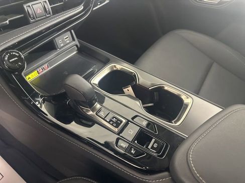 Used 2024 Lexus NX 350h AWD image 16