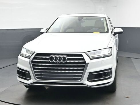 Used 2018 Audi Q7 3.0T Prestige w/ Prestige Package image 3
