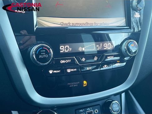 Used 2024 Nissan Murano SV FWD image 19