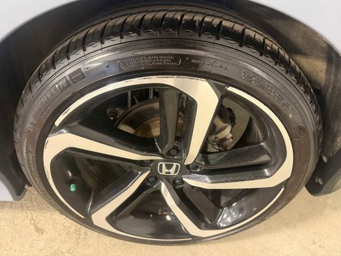 Used 2022 Honda Accord Sport image 9
