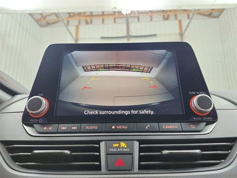 Used 2025 Nissan Altima 2.5 SR image 27