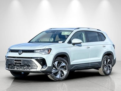 New 2026 Volkswagen Taos SE