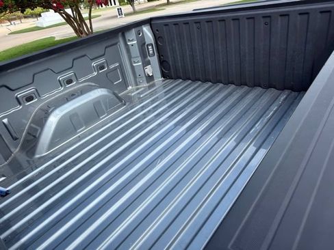 Used 2024 Chevrolet Silverado 1500 Custom RWD image 7