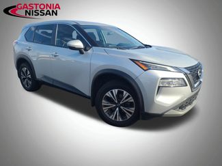 Used 2022 Nissan Rogue SV video 2