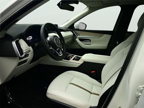 New 2026 MAZDA CX-90 Plug-In Hybrid w/ Premium Plus image 2