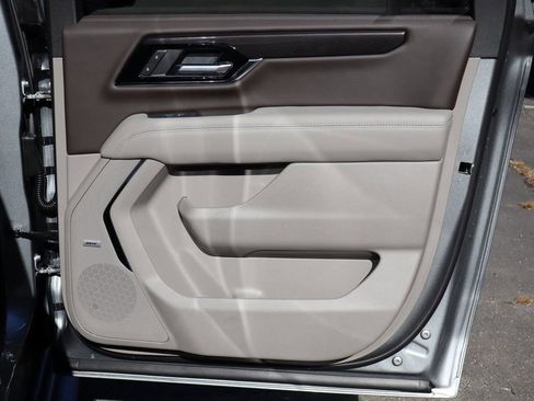 New 2026 GMC Yukon XL Elevation AWD/4WD image 23