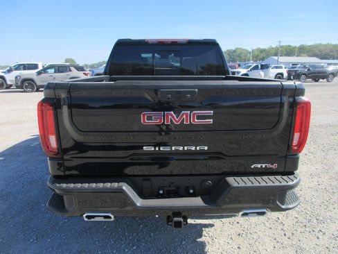 New 2026 GMC Sierra 1500 AT4 image 5