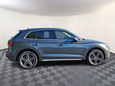 Used 2024 Audi Q5 e Premium Plus w/ Premium Plus Package AWD/4WD image 7