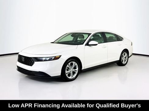Used 2023 Honda Accord LX image 3