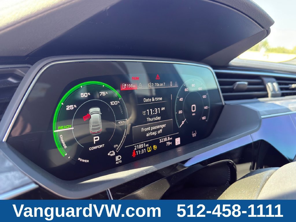 Used 2024 Audi Q8 e-tron Premium Plus w/ Premium Plus Package AWD/4WD image 24