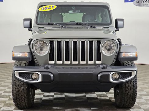 Used 2021 Jeep Wrangler Unlimited Sahara w/ Uconnect 4C Nav & Sound Group AWD/4WD image 41