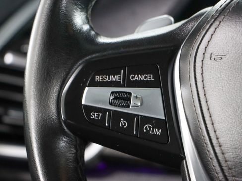 Used 2022 BMW X5 sDrive40i w/ Parking Assistance Package image 13