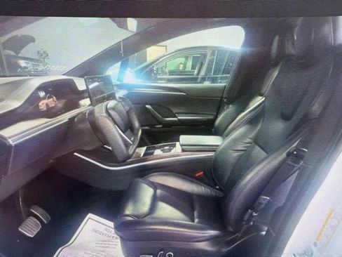 Used 2023 Tesla Model X AWD/4WD image 6