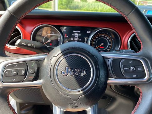 Used 2023 Jeep Wrangler Unlimited Rubicon w/ Steel Bumper Group AWD/4WD image 20