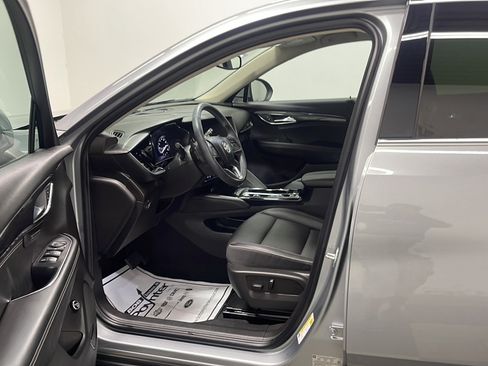 Used 2023 Buick Envision Essence FWD image 2