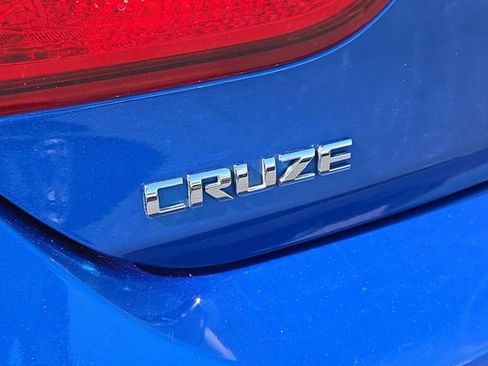 Used 2017 Chevrolet Cruze Premier w/ RS Package FWD image 30