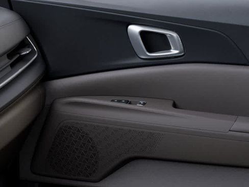 New 2026 Kia Carnival EX FWD image 25