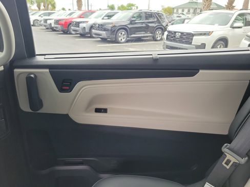 New 2026 Honda Odyssey Elite image 13