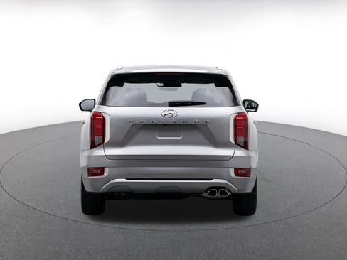 Used 2025 Hyundai Palisade SEL FWD image 8