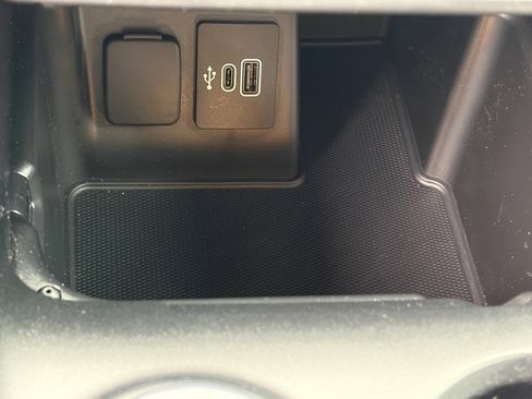 Used 2025 Ford Explorer ST w/ Sun And Sound Package AWD/4WD image 27