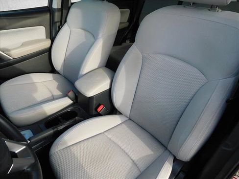 Used 2018 Subaru Forester 2.5i w/ Alloy Wheel Package AWD/4WD image 9