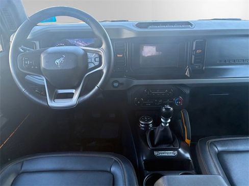 Used 2022 Ford Bronco Badlands image 10