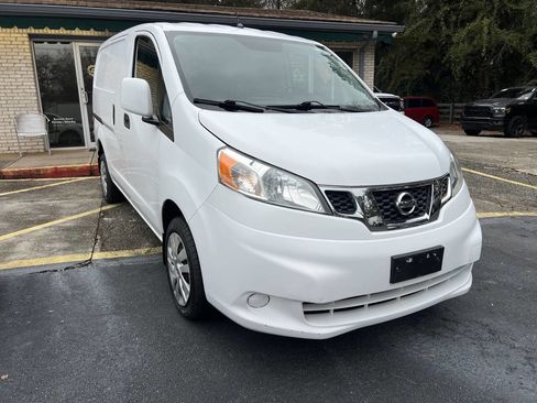 Used 2017 Nissan NV200 SV image 4