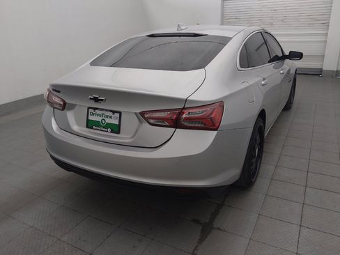 Used 2022 Chevrolet Malibu LT w/ Redline Edition FWD image 9