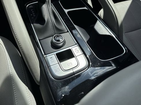 Used 2022 Kia Telluride EX w/ EX Premium Package image 54