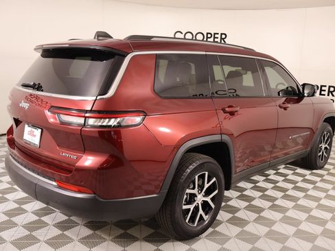 Used 2023 Jeep Grand Cherokee L Limited RWD image 23