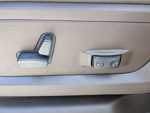 New 2026 RAM 2500 Limited AWD/4WD image 19