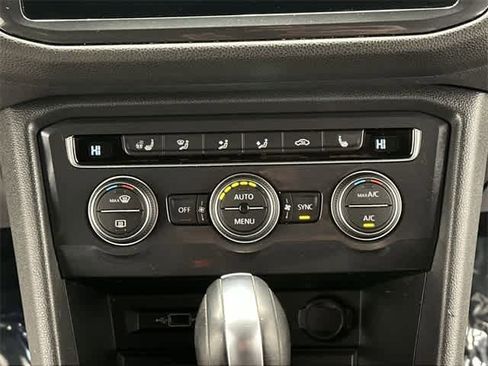 Certified 2020 Volkswagen Tiguan SEL Premium R-Line image 17