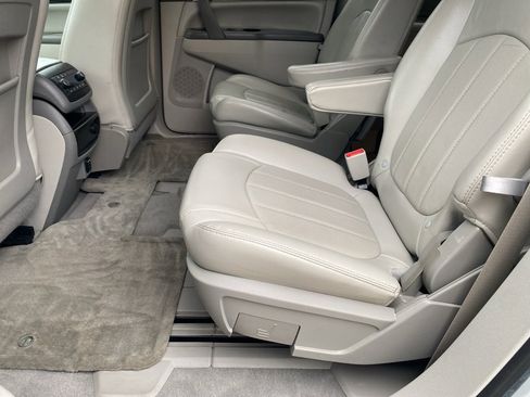 Used 2015 Buick Enclave Leather image 17