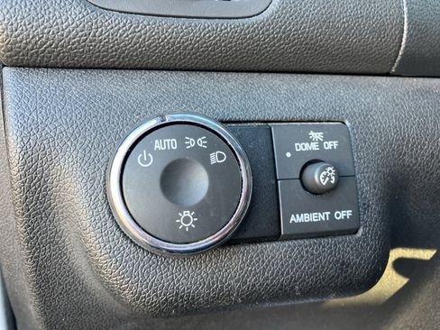 Used 2017 Buick Enclave Leather w/ Enclave Sport Touring Edition image 17