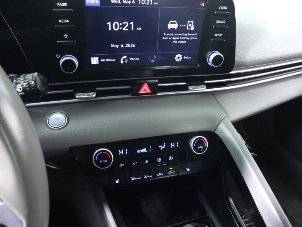 Used 2021 Hyundai Elantra SEL w/ Convenience Package FWD image 15