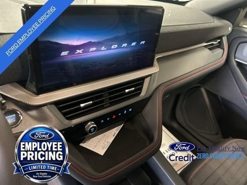 New 2026 Ford Explorer ST-Line w/ ST-Line Street Pack AWD/4WD image 15